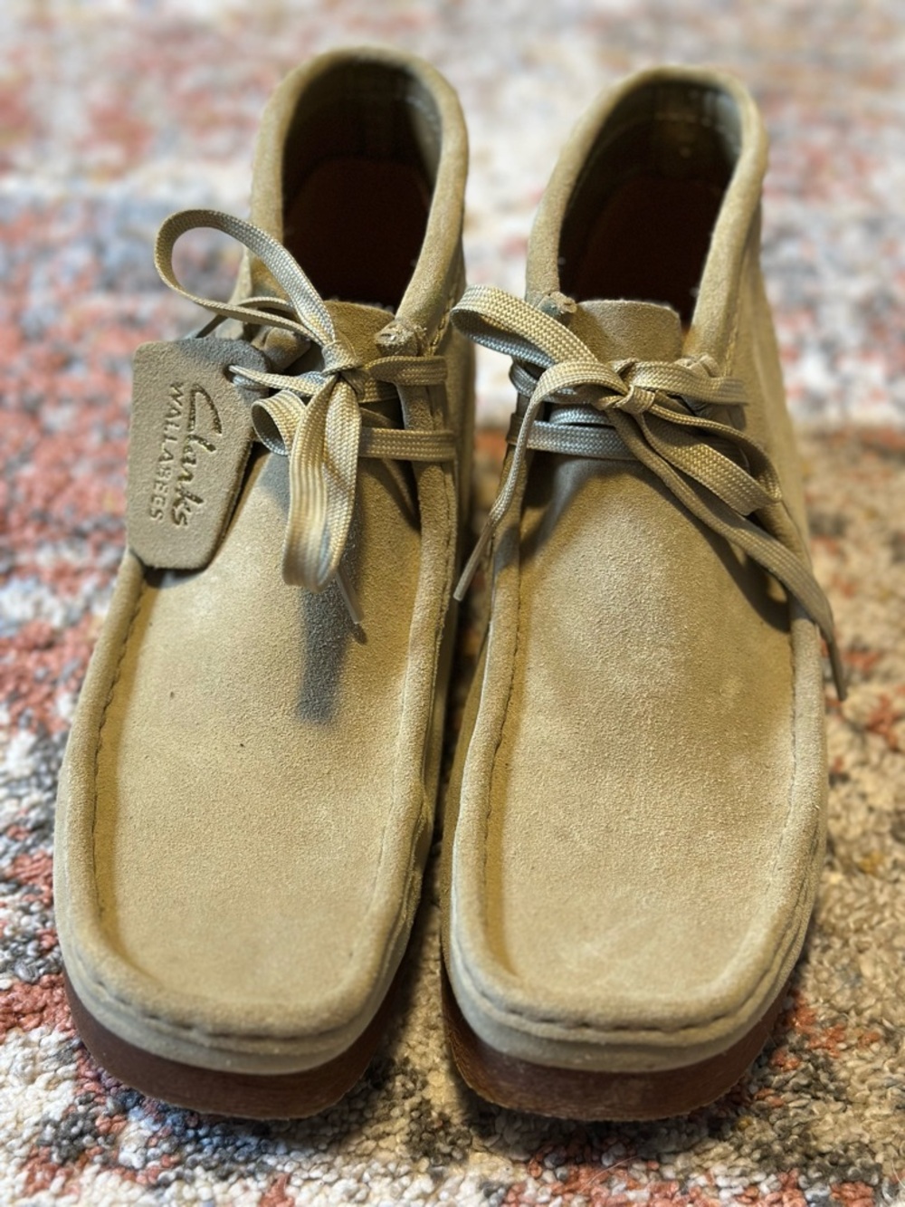 Clarks Suede Chukka Boots in Sand/Tan